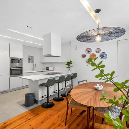 My Lisbon Apartment With Ac-2