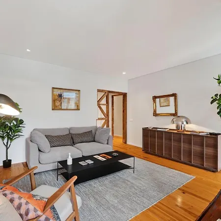 My Lisbon Apartment With Ac-2